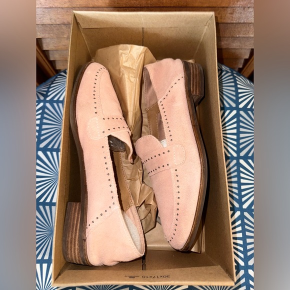 Lovely Lucky Brand Crestan studded loafer - Picture 6 of 6